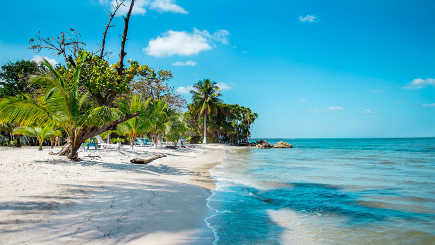 playa blanca en guatemala